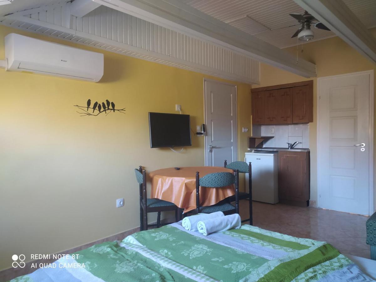 Apartmanhaz Gabriella Harkány Extérieur photo
